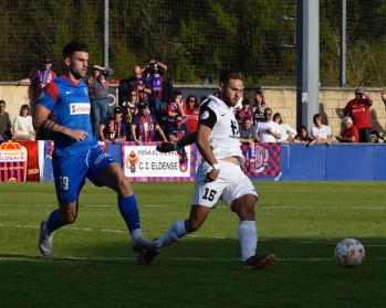 Dura derrota del Eldense ante el Amorebieta (1-0)