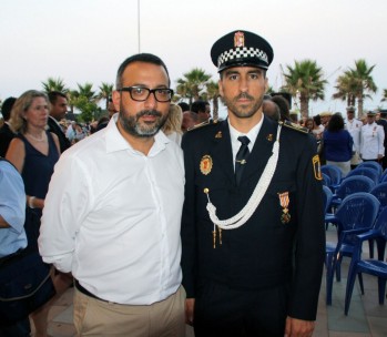 Un Polic&iacute;a Local de Elda recibe la Cruz de Caballero de la Orden por su labor contra la falsificaci&oacute;n de documentos