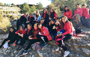 Un centenar de nadadores del Club de Nataci&oacute;n del CEE disfrutan en Rabosa de un d&iacute;a de convivencia