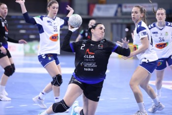 La resaca copera deja sin victoria al Elda Prestigio ante el Granollers (28-22)