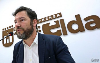 Fran Mu&ntilde;oz arremete contra Alfaro por no cumplir la regla de gasto pese a la buena situaci&oacute;n econ&oacute;mica 