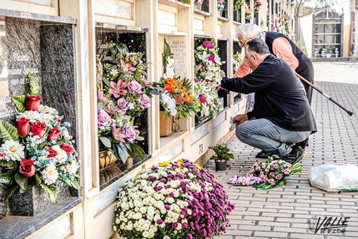 El 1 de Noviembre se conmemora en los cementerios