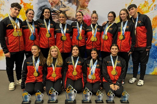 El Fit Dreams Elda gana ocho medallas en el 20&ordm; European Championship Fit Kid