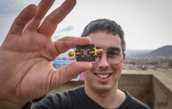 El ingeniero petrer&iacute; Carlos Gabriel Juan: "La ciencia es global, yo resuelvo un problema aqu&iacute;, otro en Pek&iacute;n, para resolver el grande"