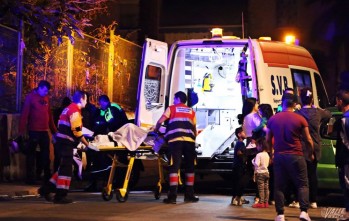 La conductora de una moto resulta herida al saltarse la preferencia