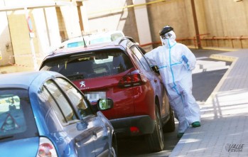 Elda registra cuatro positivos y Petrer otros tres por coronavirus 