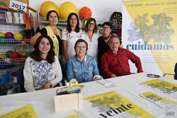Pulseras para contar recuerdos a beneficio de la Asociaci&oacute;n de alzheimer en su 20 aniversario